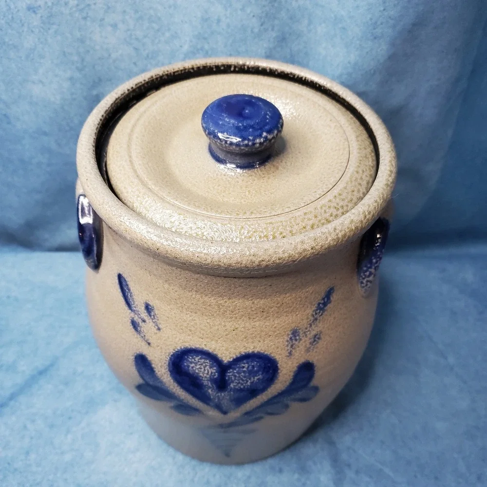 Vintage Rowe Pottery Works Salt Glaze Canister Crock w/Lid Blue Heart Motif 1999